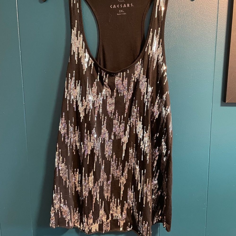 Caesar’s Palace sparkle tank